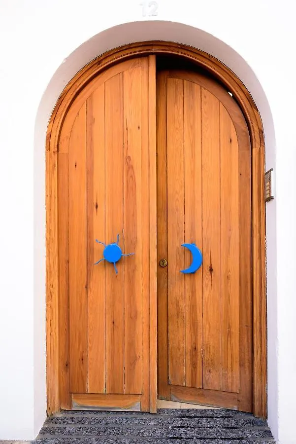 Lunalba Malaga Hostel