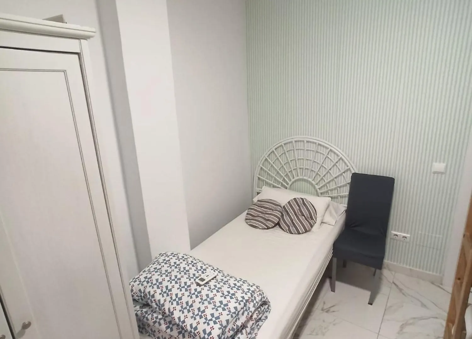 Hostel Lunalba Malaga