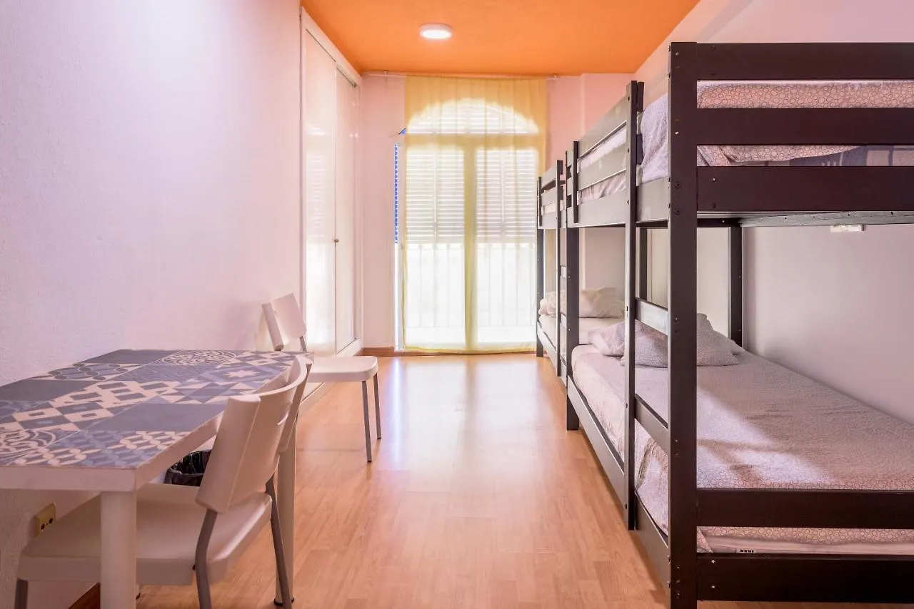 Lunalba Malaga Hostel