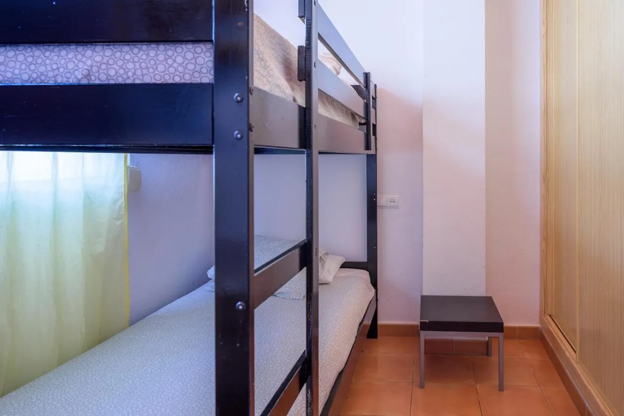 Hostel Lunalba Malaga