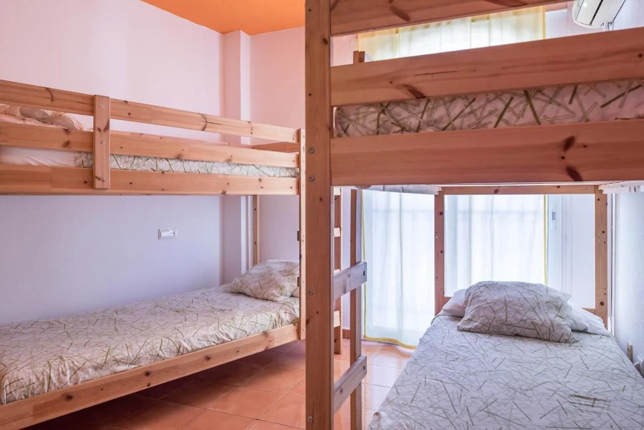 Lunalba Malaga Hostel